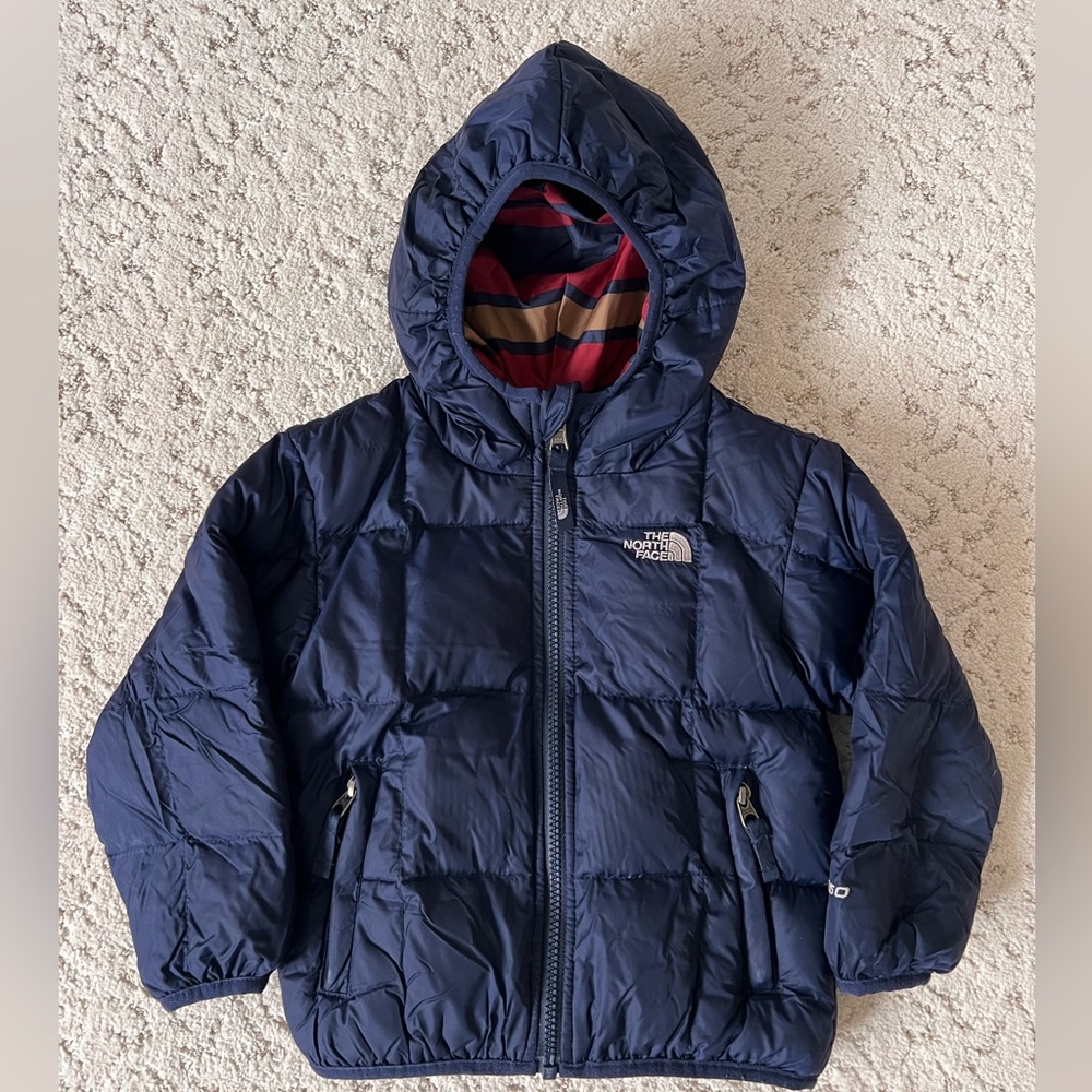 The North Face Reversible Goose Down Coat. Navy and stripes. Size 3T